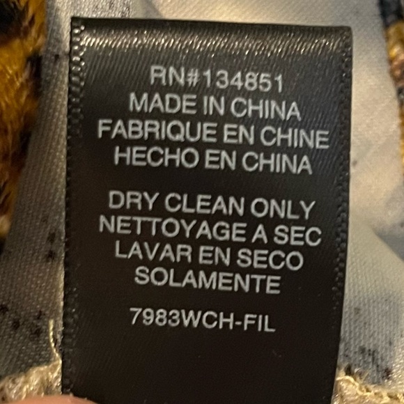 WAYF Velvet Leopard Puff Sleeve Top Size Medium - Picture 10 of 11